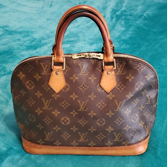 Louis Vuitton Handbags - Vintage Louis Vuitton Alma Bag